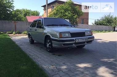 Седан ВАЗ / Lada 21099 2002 в Черновцах