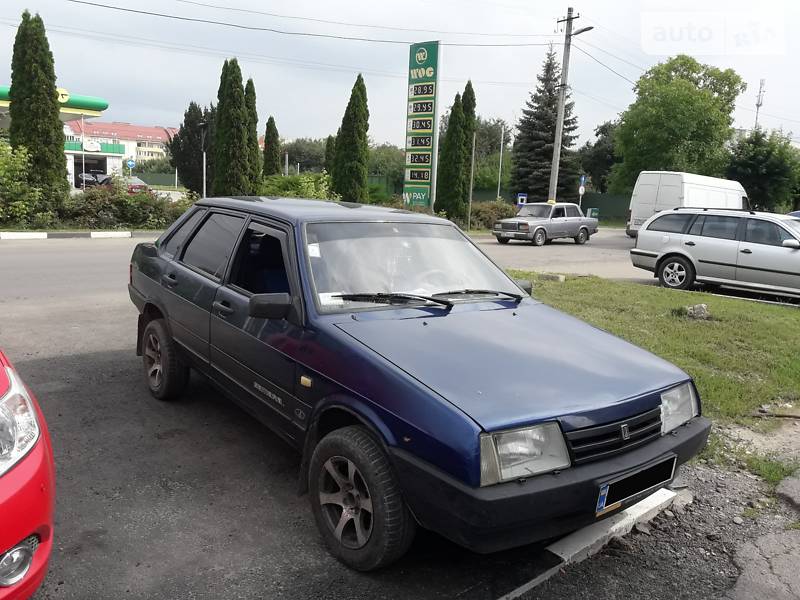 Седан ВАЗ / Lada 21099 2005 в Ужгороді