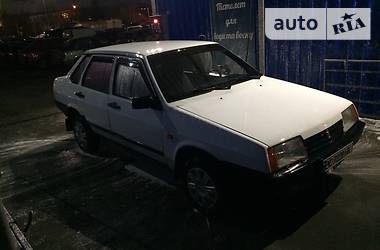 Седан ВАЗ / Lada 21099 2004 в Львове