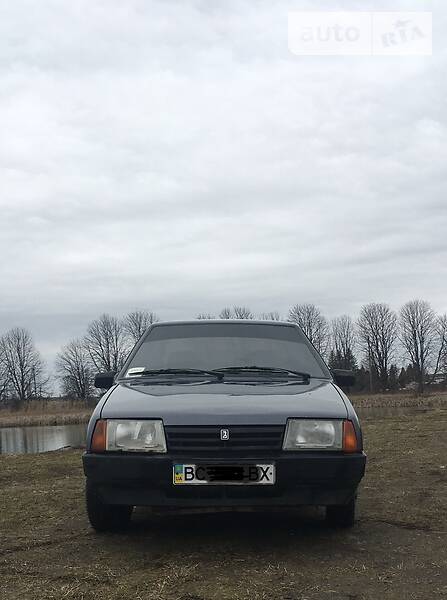 Седан ВАЗ / Lada 21099 2000 в Рогатине