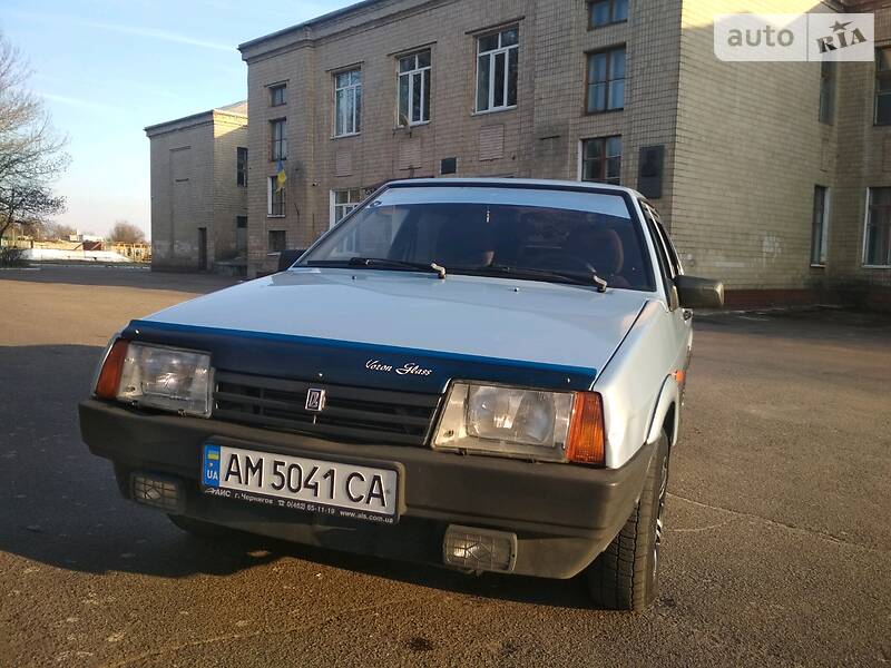 Седан ВАЗ / Lada 21099 2005 в Звягелі