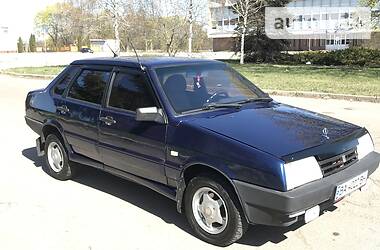 Седан ВАЗ 21099 2004 в 