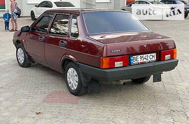 Седан ВАЗ / Lada 21099 2005 в Херсоне