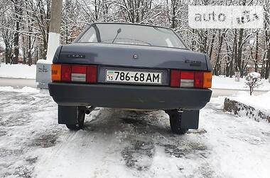 Седан ВАЗ / Lada 21099 2001 в Купянске