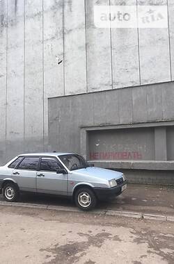 Седан ВАЗ / Lada 21099 2003 в Чернигове