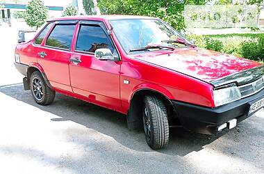 Седан ВАЗ 21099 1995 в Синельниково