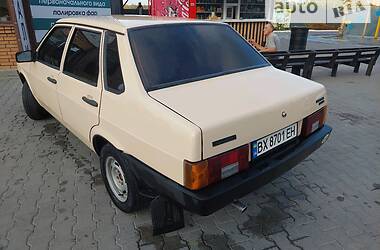 Седан ВАЗ / Lada 21099 1993 в Хмельницком