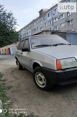 Седан ВАЗ / Lada 21099 1998 в Николаеве