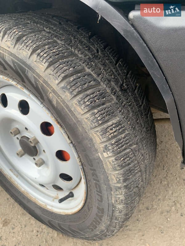 Седан ВАЗ / Lada 21099 2003 в Беляевке фото 5 Седан ВАЗ / Lada 21099 2003 в Беляевке