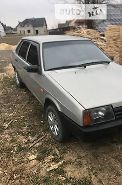 Седан ВАЗ / Lada 21099 2002 в Вижнице