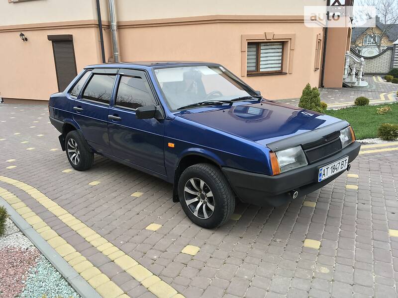 Седан ВАЗ / Lada 21099 2008 в Надворной
