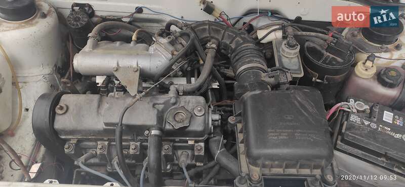 Лифтбек ВАЗ / Lada 21099 2006 в Броварах