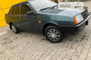 Седан ВАЗ / Lada 21099 2005 в Сарнах