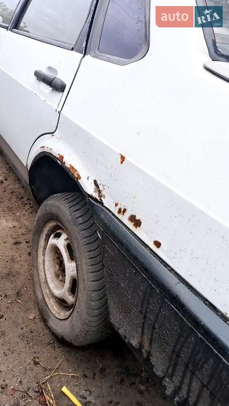 Седан ВАЗ / Lada 21099 1996 в Староконстантинове фото 16 Седан ВАЗ / Lada 21099 1996 в Староконстантинове