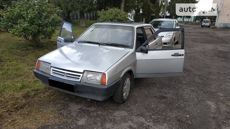 Седан ВАЗ / Lada 21099 1993 в Дубно