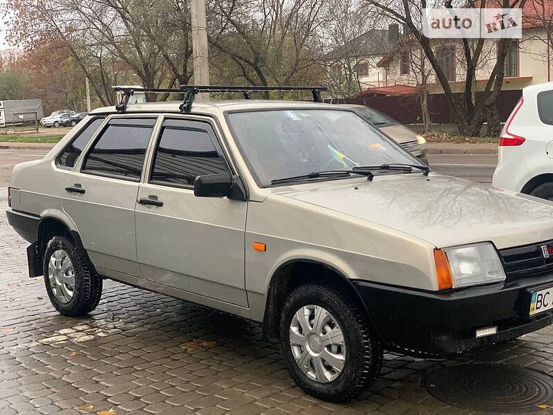 Седан ВАЗ / Lada 21099 2008 в Львове