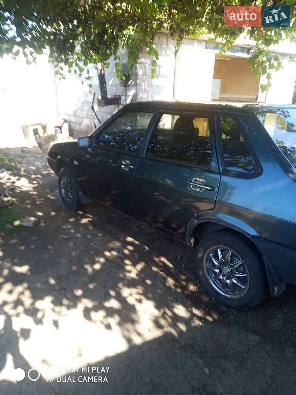 Хетчбек ВАЗ / Lada 21099 2005 в Царичанці фото 10 Хетчбек ВАЗ / Lada 21099 2005 в Царичанці