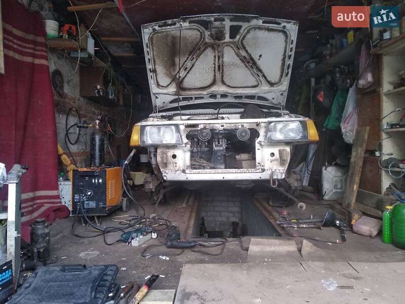 Седан ВАЗ / Lada 21099 1999 в Черкасах