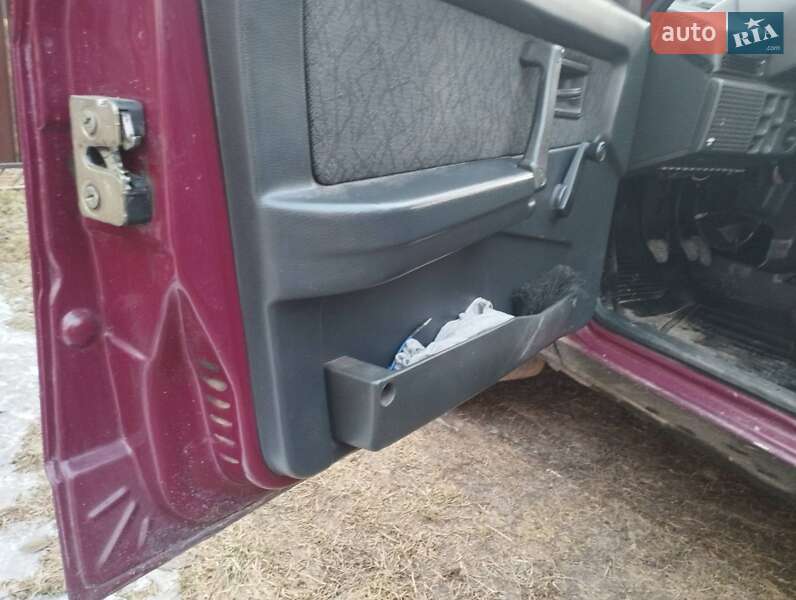 Хетчбек ВАЗ / Lada 21099 2005 в Корюківці