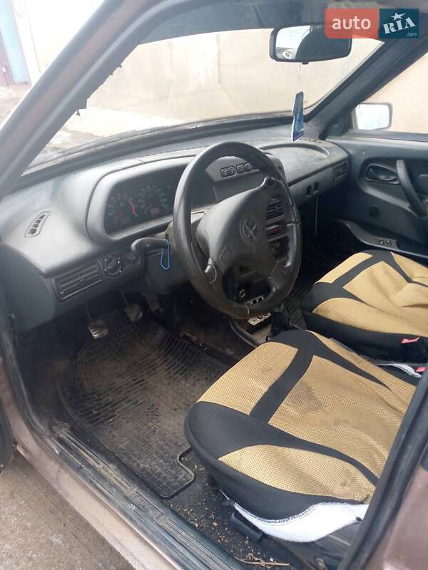 Седан ВАЗ / Lada 21099 1995 в Веселинове