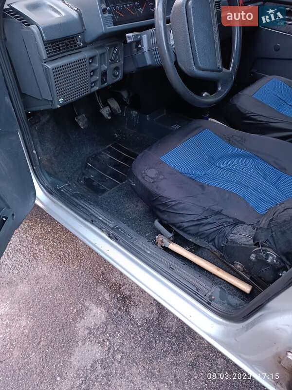 Седан ВАЗ / Lada 21099 2005 в Бобровиці