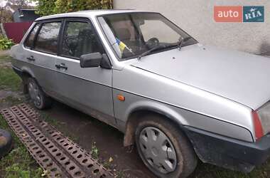 Седан ВАЗ / Lada 21099 1993 в Дубно