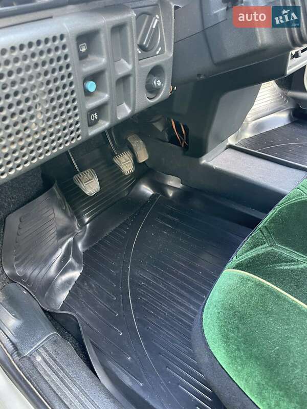 Седан ВАЗ / Lada 21099 2006 в Києві