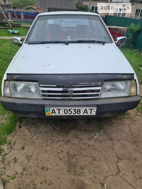 Седан ВАЗ / Lada 21099 1993 в Бучачі