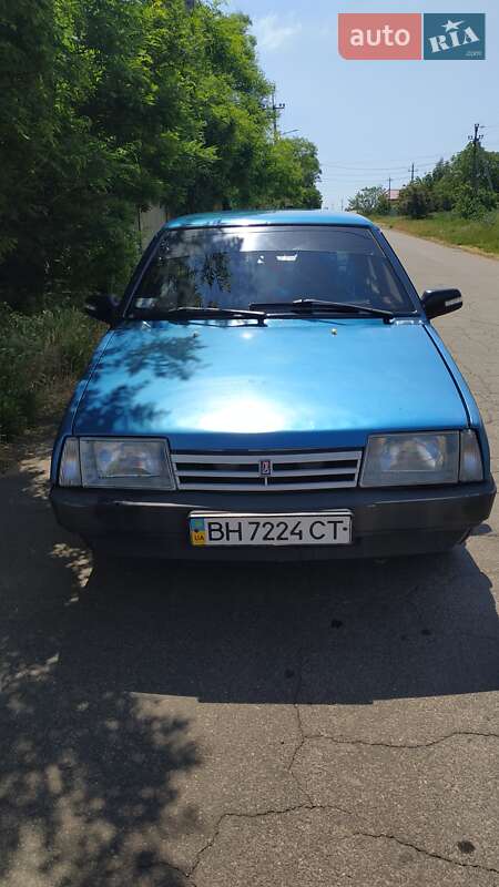 Седан ВАЗ / Lada 21099 2000 в Черноморске