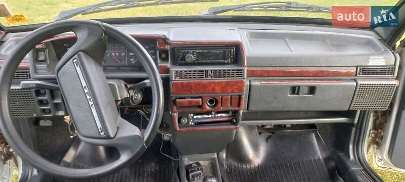 Седан ВАЗ / Lada 21099 2003 в Одессе фото 4 Седан ВАЗ / Lada 21099 2003 в Одессе