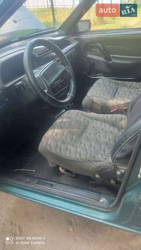 Седан ВАЗ / Lada 21099 2000 в Оратове