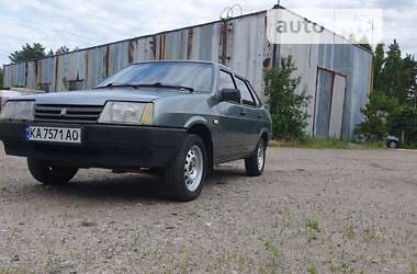 Седан ВАЗ / Lada 21099 1998 в Києві