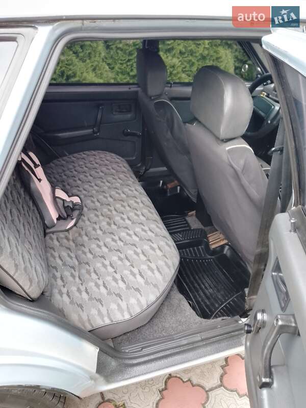 Седан ВАЗ / Lada 21099 2000 в Сокале