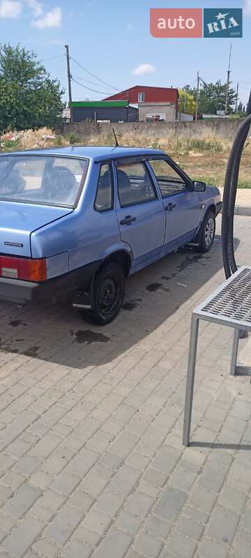 Седан ВАЗ / Lada 21099 2000 в Белгороде-Днестровском