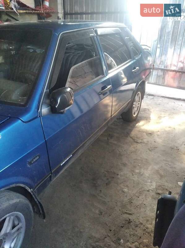 Седан ВАЗ / Lada 21099 1994 в Добровеличківці