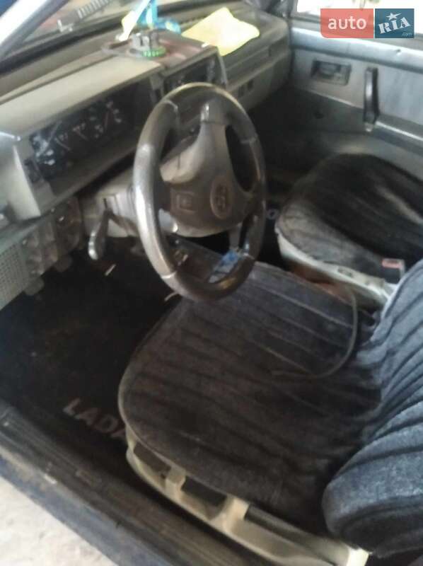Седан ВАЗ / Lada 21099 1994 в Добровеличківці