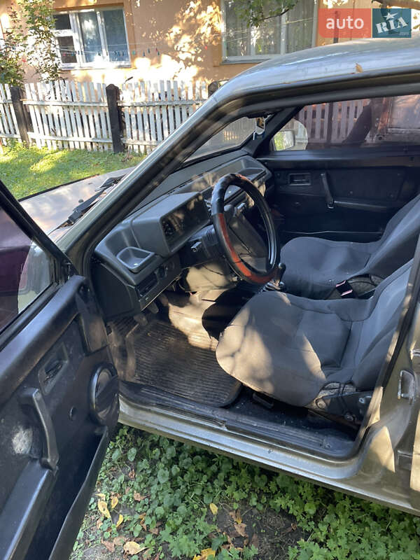 Седан ВАЗ / Lada 21099 2000 в Белой Церкви