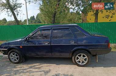 Седан ВАЗ / Lada 21099 2007 в Владимир-Волынском