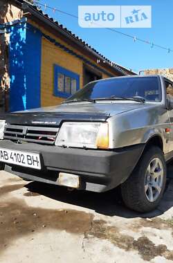 Седан ВАЗ 21099 2000 в 
