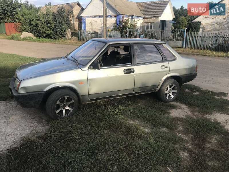 Седан ВАЗ / Lada 21099 1994 в Білій Церкві