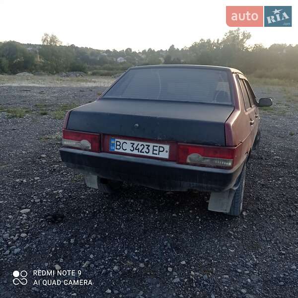 Седан ВАЗ / Lada 21099 1992 в Збаражі