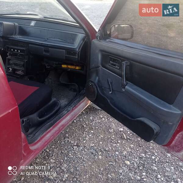 Седан ВАЗ / Lada 21099 1992 в Збаражі