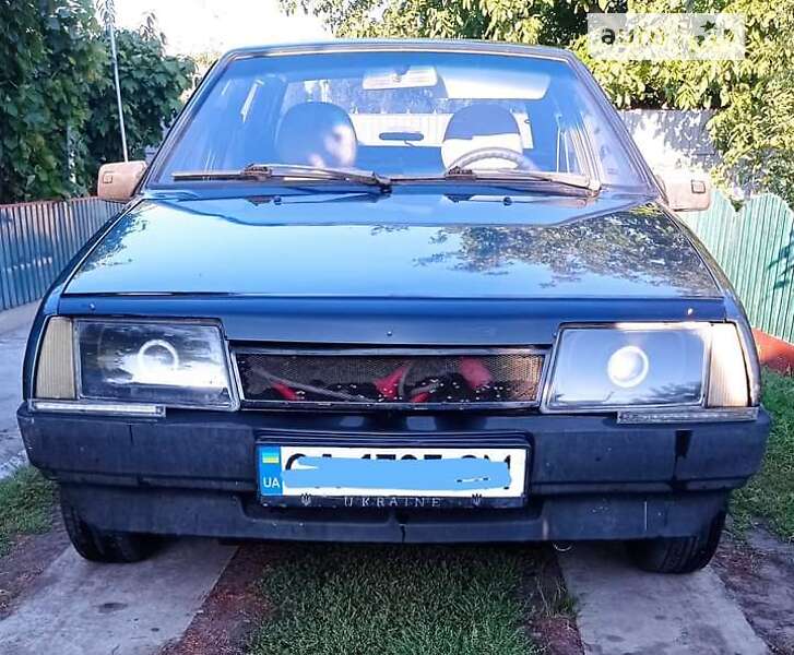 Седан ВАЗ / Lada 21099 2004 в Чорнобаї