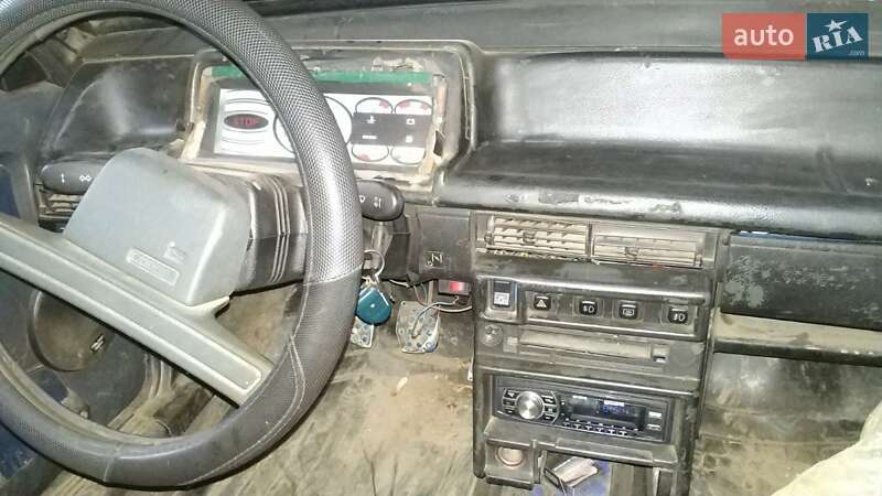 Седан ВАЗ / Lada 21099 1999 в Харькове