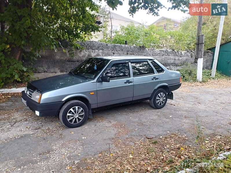 Седан ВАЗ / Lada 21099 2007 в Городку