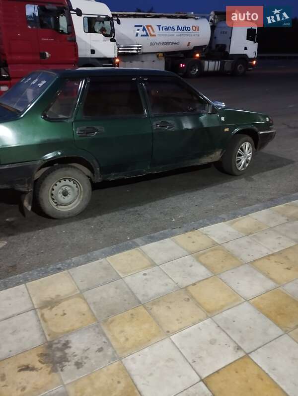 Седан ВАЗ / Lada 21099 1993 в Одессе