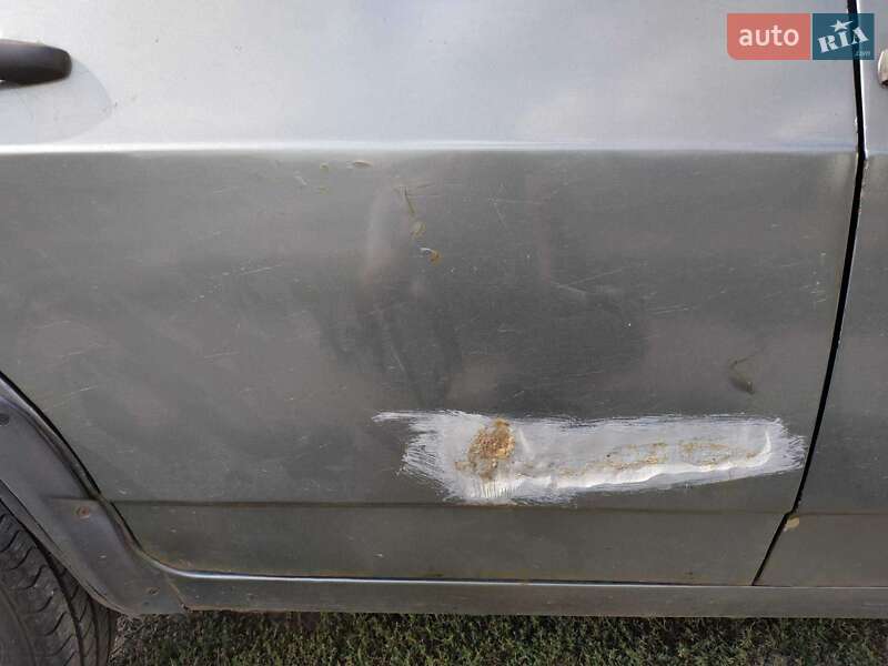 Седан ВАЗ / Lada 21099 1997 в Киеве