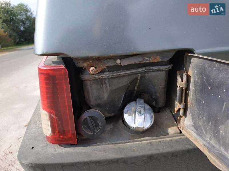 Седан ВАЗ / Lada 21099 1997 в Киеве