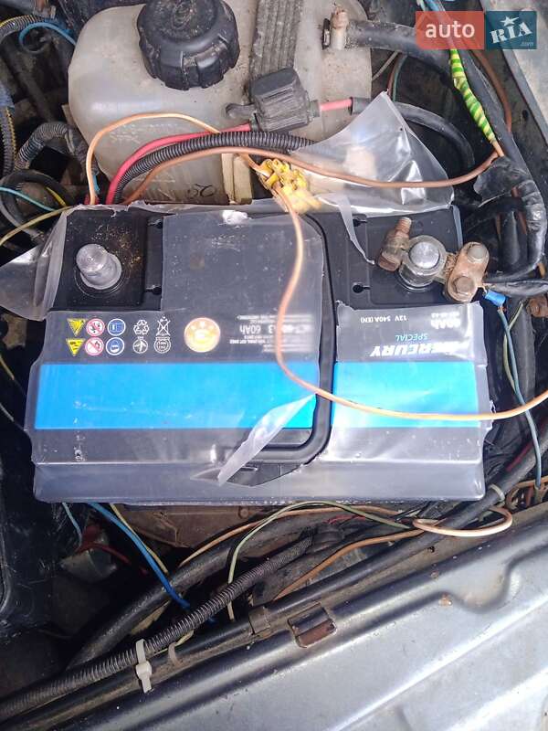 Седан ВАЗ / Lada 21099 1997 в Киеве