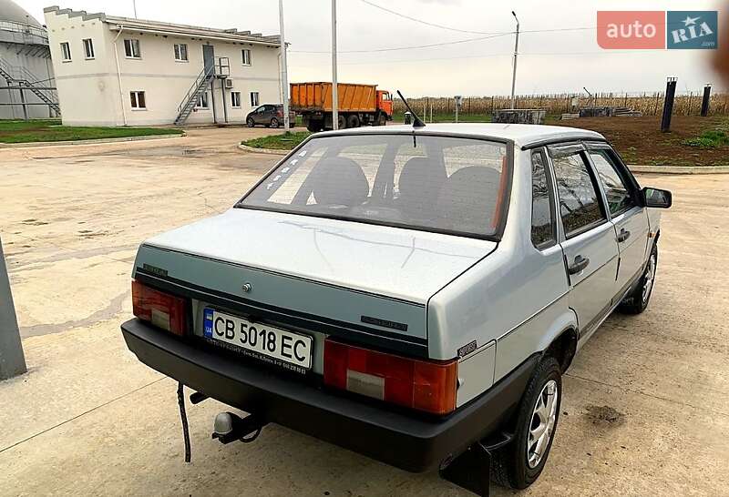 Седан ВАЗ / Lada 21099 2005 в Прилуках
